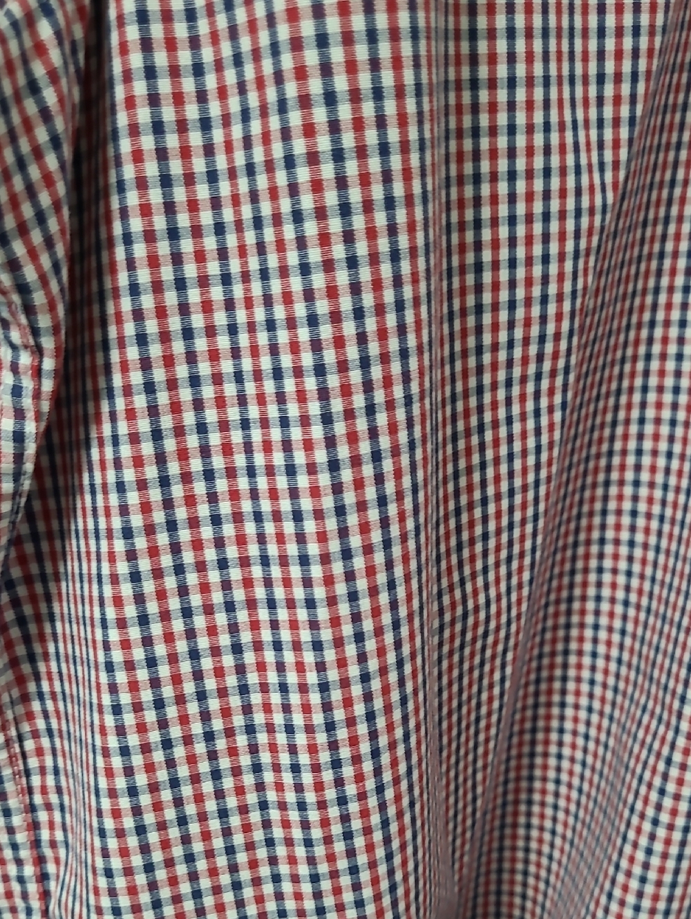 Men's Dockers Red and Blue Button-Down Shirt - Picture 2 of 8